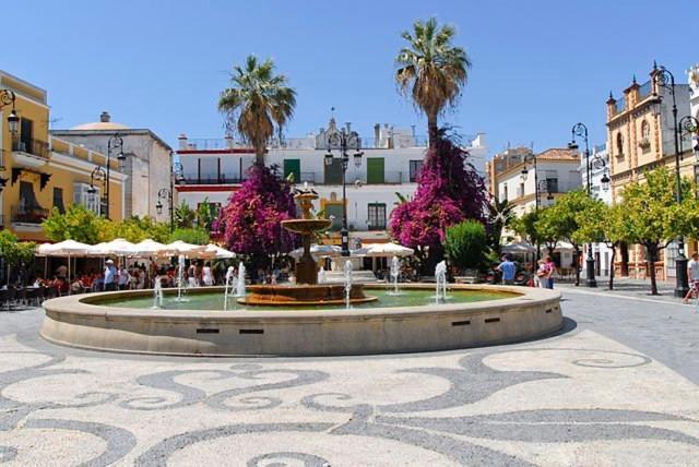 Convento De La Victoria Junto Al Cabildo Con Wifi Y Parking Gratis Apartment Sanlúcar de Barrameda Екстериор снимка